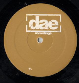 Tuffy (3) : Move Me (12")