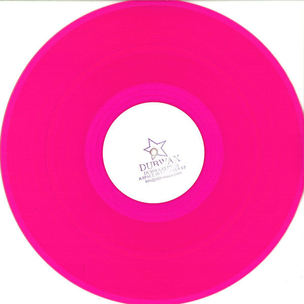 Star_dub : A Space In Between EP (12", EP, W/Lbl, Pin)