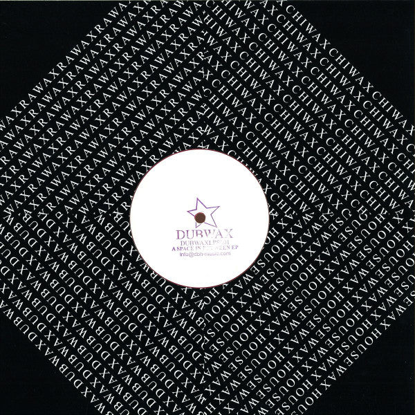 Star_dub : A Space In Between EP (12", EP, W/Lbl, Pin)