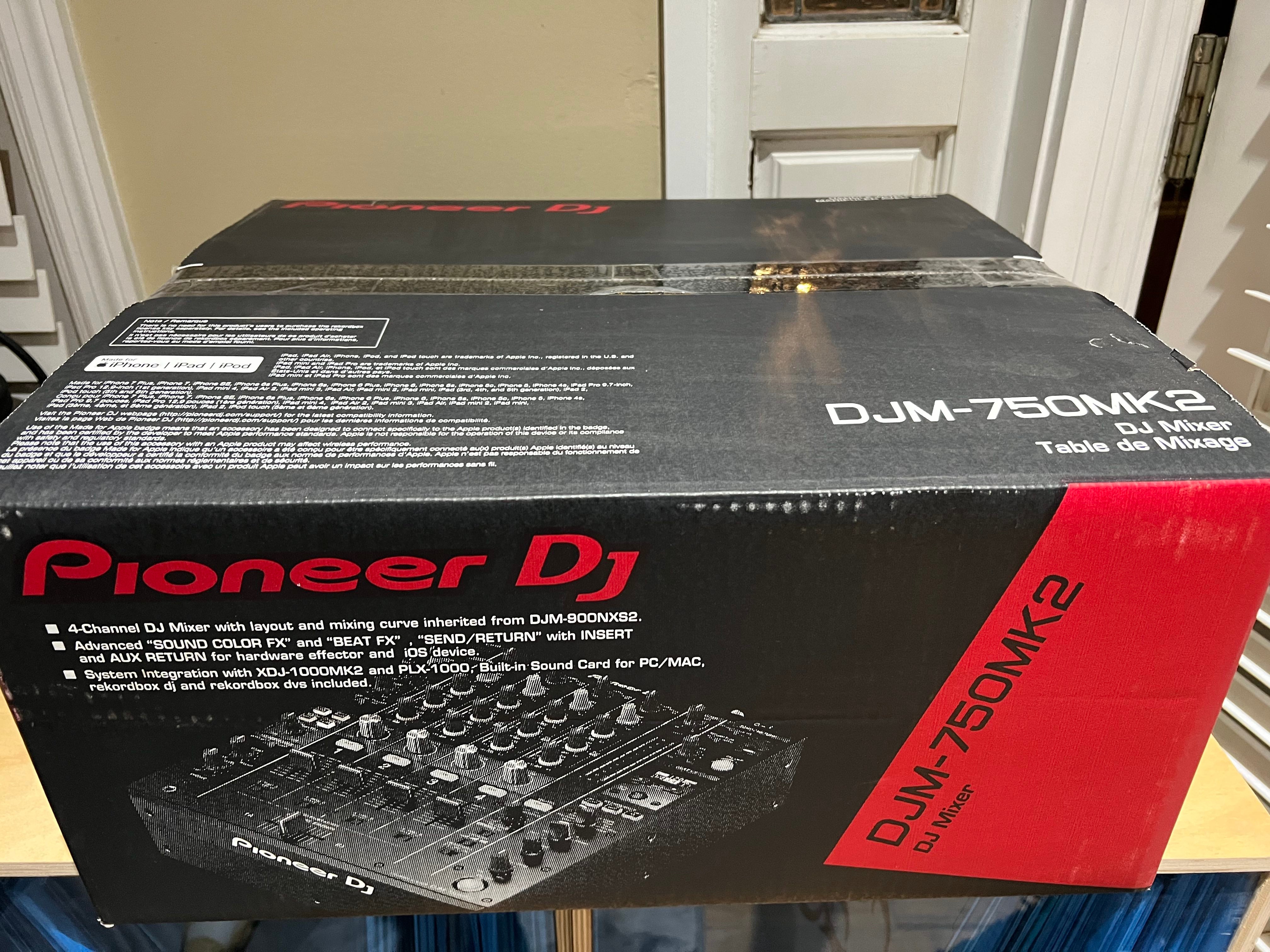 Pioneer DJM-750MK2 DJ Mixer (USED)